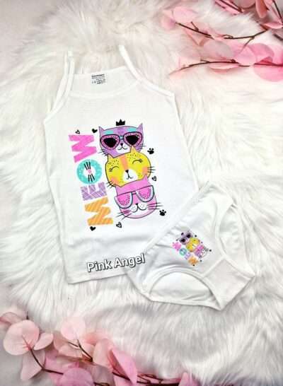 Комплект бельо за момиче