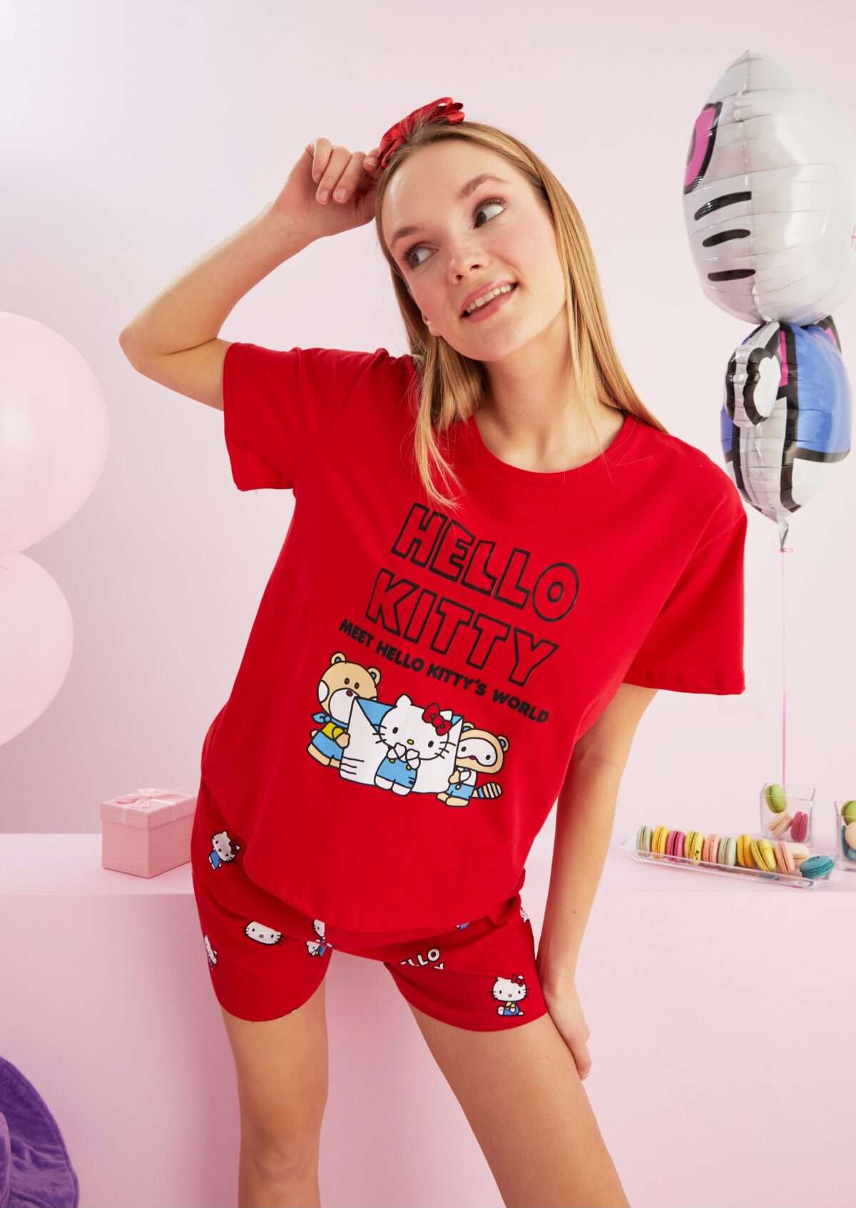 Дамска пижама Hello Kitty