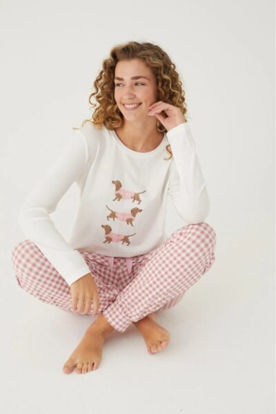 Дамска пижама с дълъг ръкав