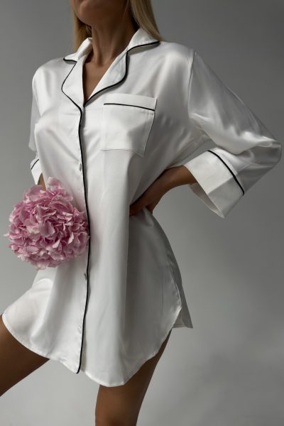 Елегантна сатенена нощница 0003151