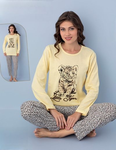 Дамска пижама с дълъг ръкав 7541