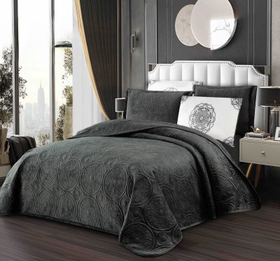 Кувертюра за легло с 4 калъфки за възглавници