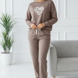 Тенденции при дамски зимни пижами 5