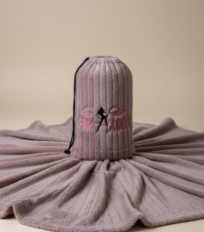 Пухено одеяло в брандирана торбичка PINK ANGEL 05971