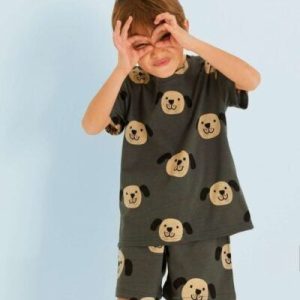 пижами за момчета цена 40