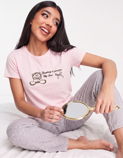 Дамска пижама с къс ръкав 13318